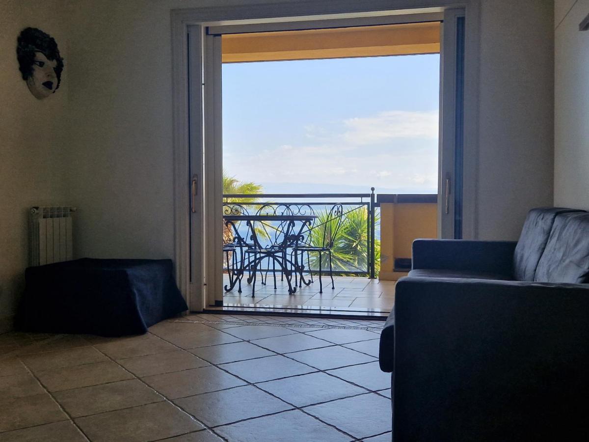 Taormina Bella Vista Apartment In Center With Pool By Taormina Holidays Exteriér fotografie